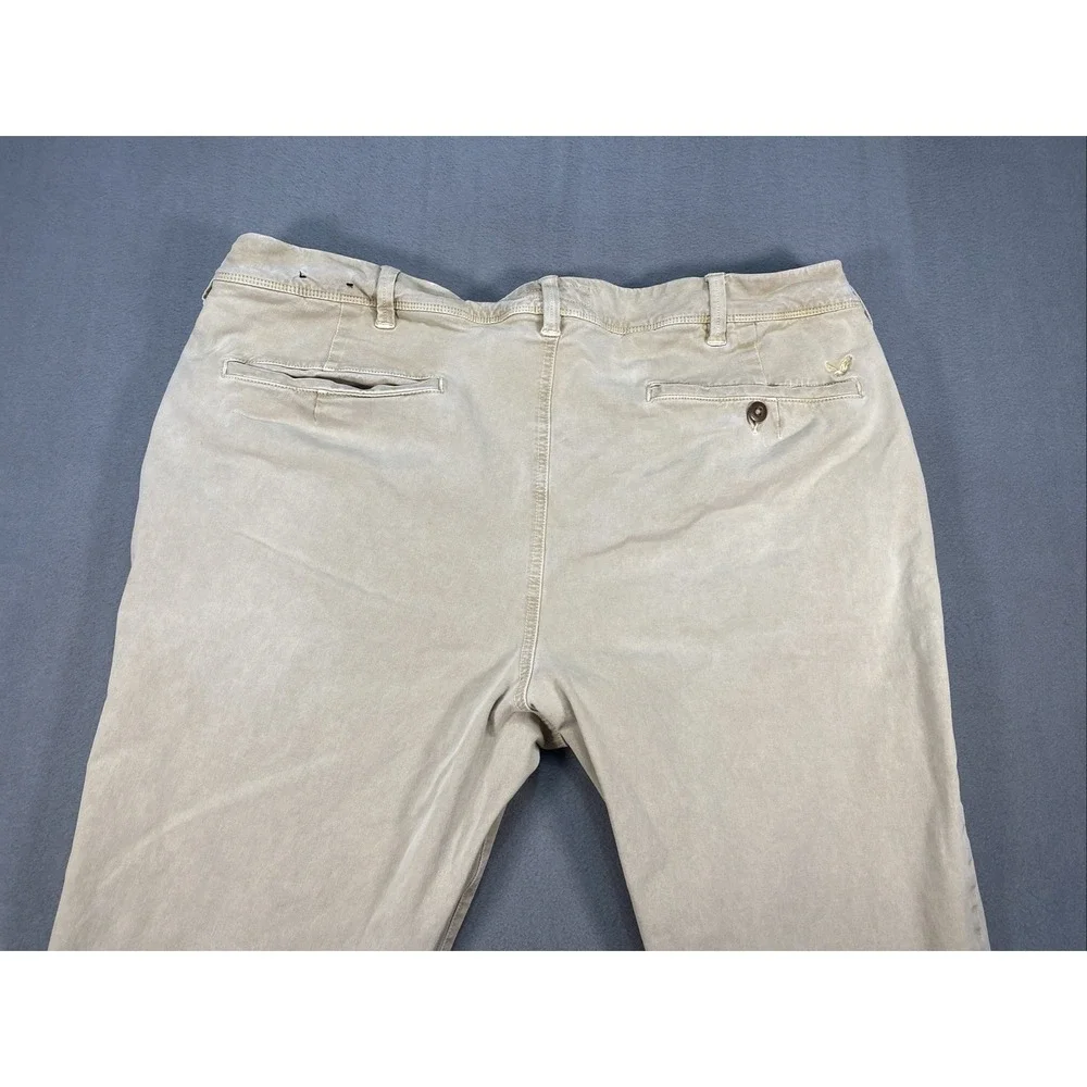 American Eagle Men's 40x32 Khaki Chino Pants 360 Extreme Flex Preppy